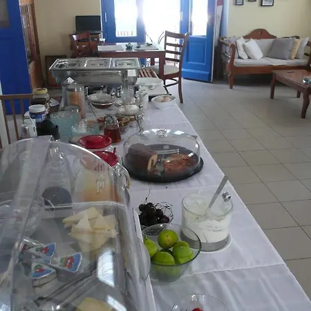 Hotell Mike Aegiali